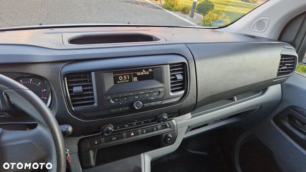 Opel Vivaro - 9