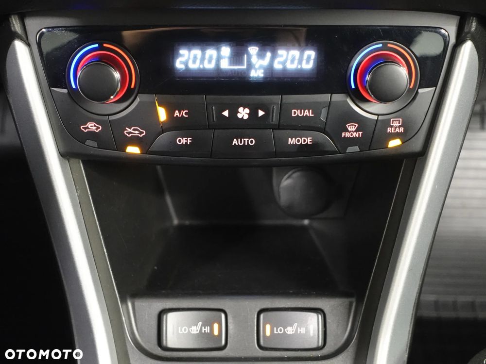 Suzuki SX4 S-Cross 1.6 VVT CVT 4x4 limited - 32
