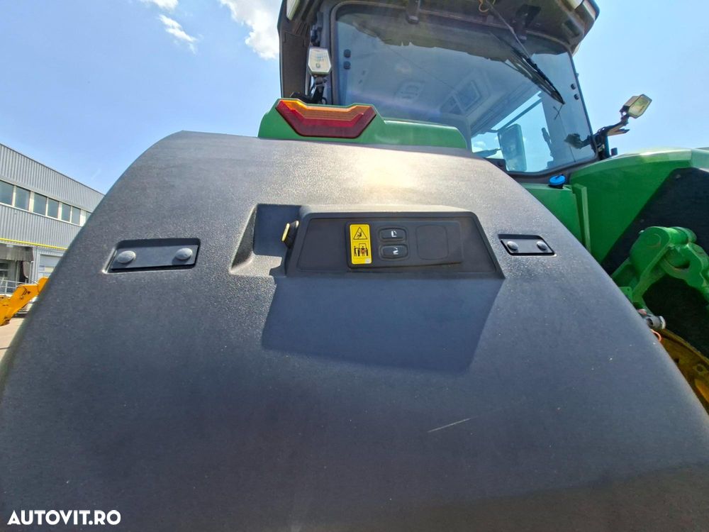 John Deere 8R 310  4x4 - 29