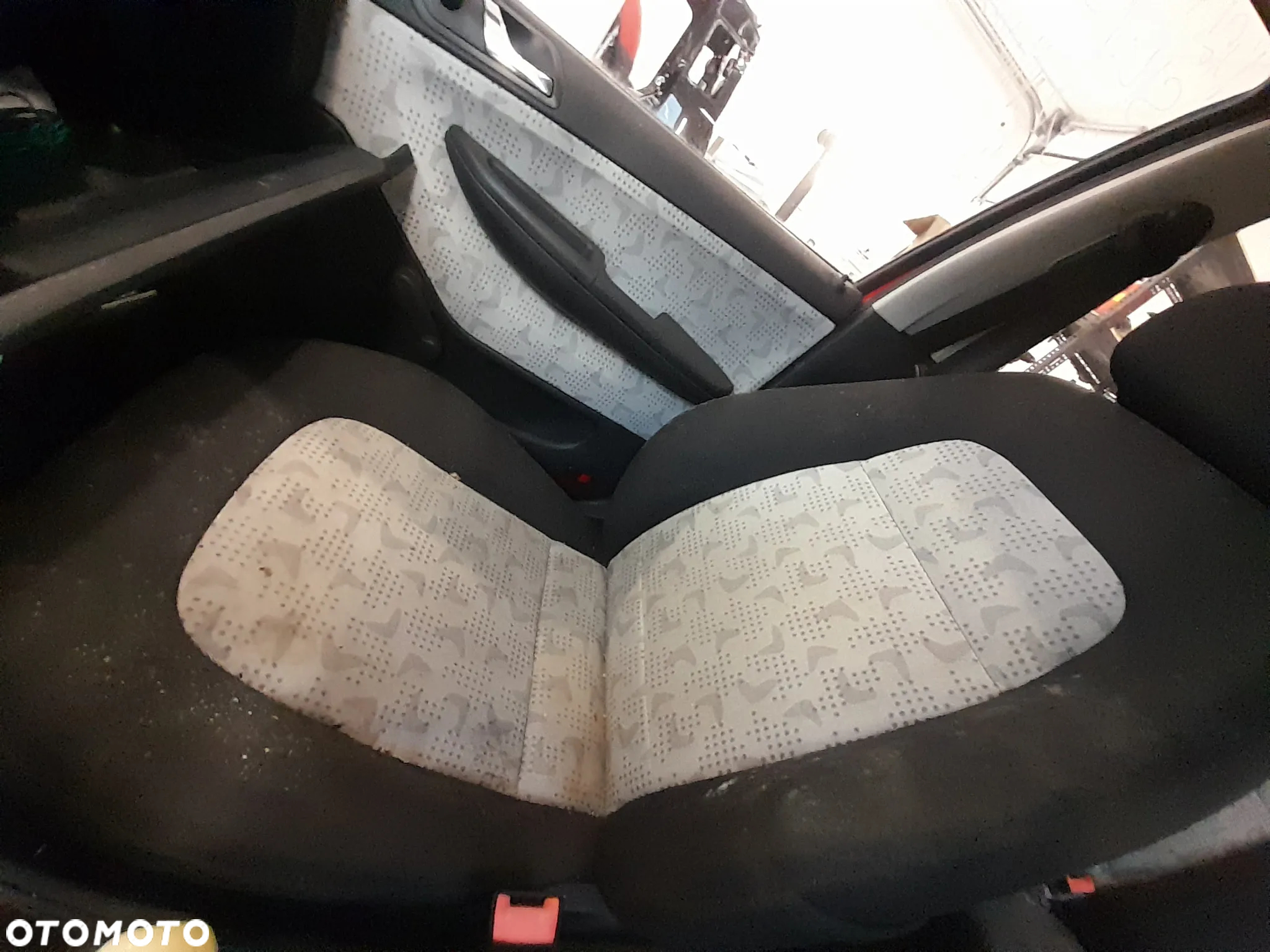 SKODA FABIA I FOTELE KANAPA KOMPLET KOMBI - 4