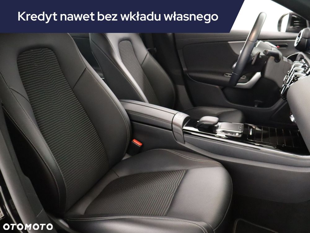 Mercedes-Benz CLA - 10