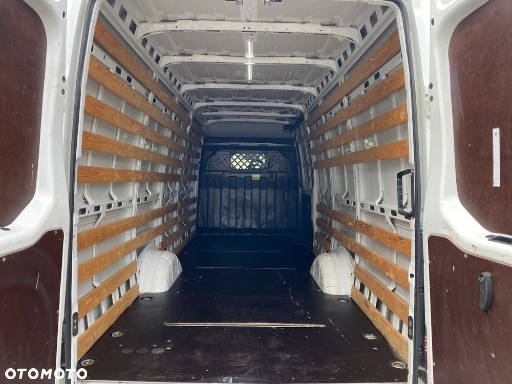 Iveco DAILY - 12