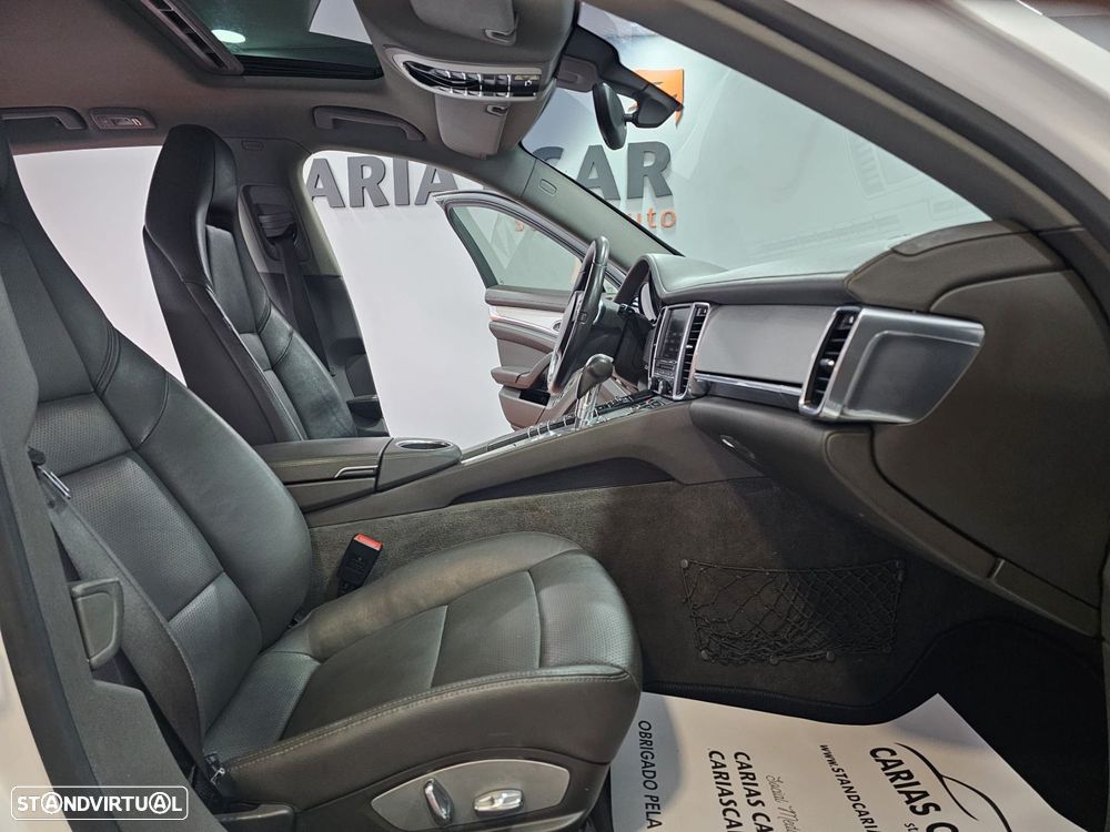 Porsche Panamera Platinum Edition - 11