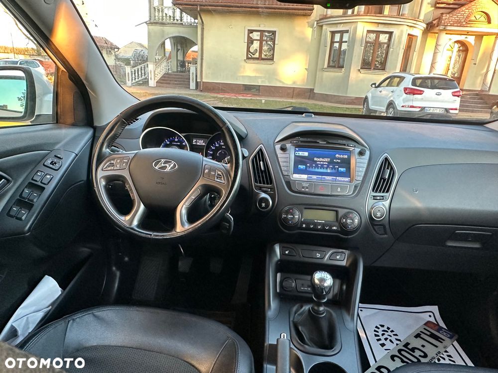 Hyundai ix35 1.7 CRDi 2WD blue Comfort - 11