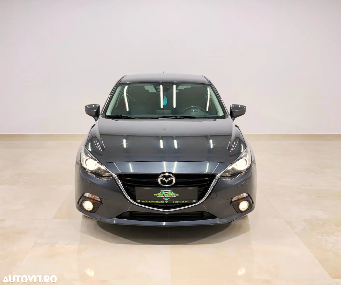 Mazda 3 - 3