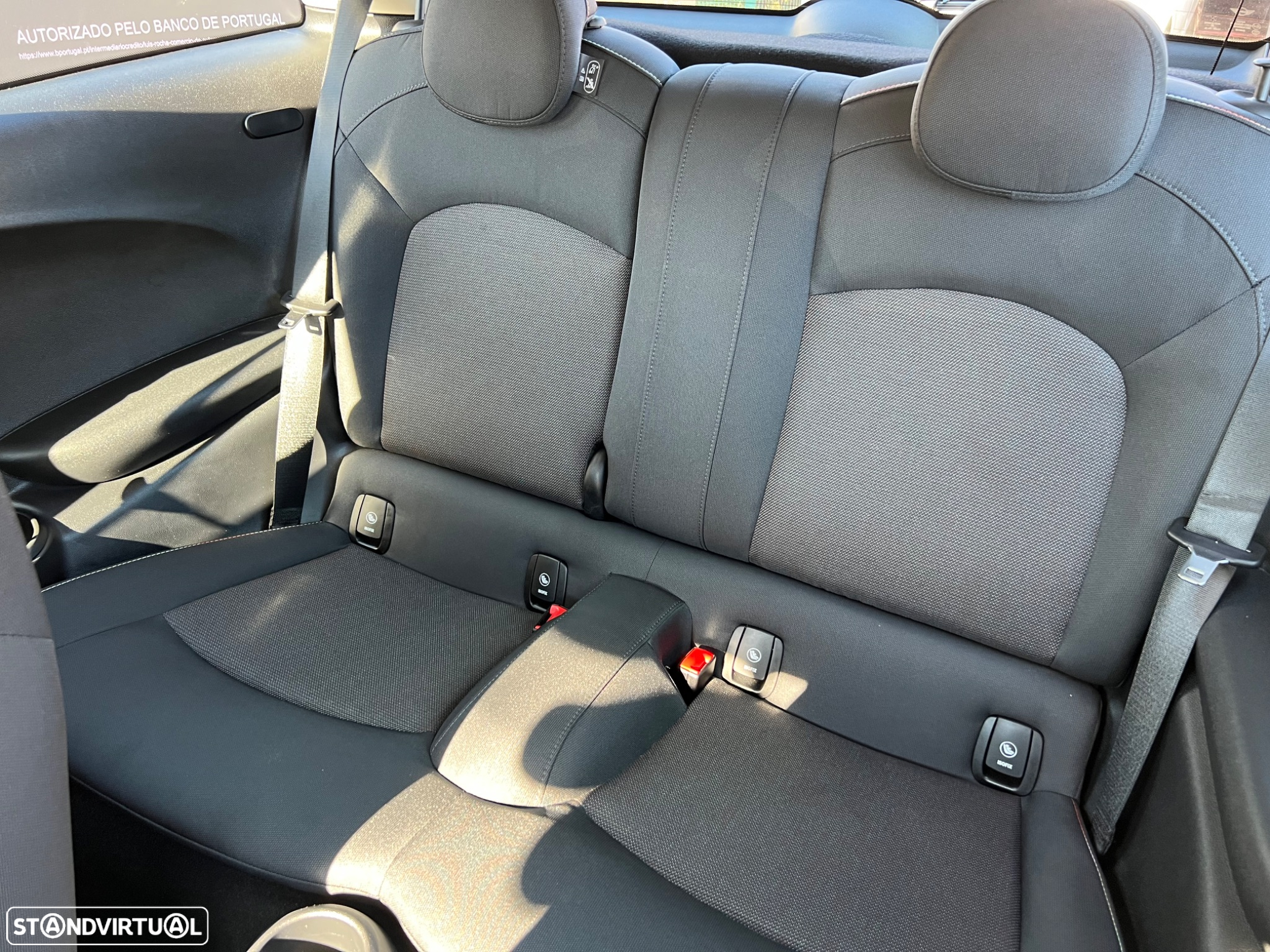 MINI 3 Portas One Sport Edition - 7