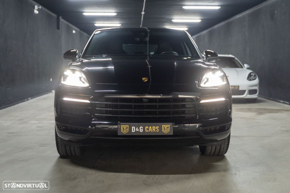Porsche Cayenne Coupé E-Hybrid - 23