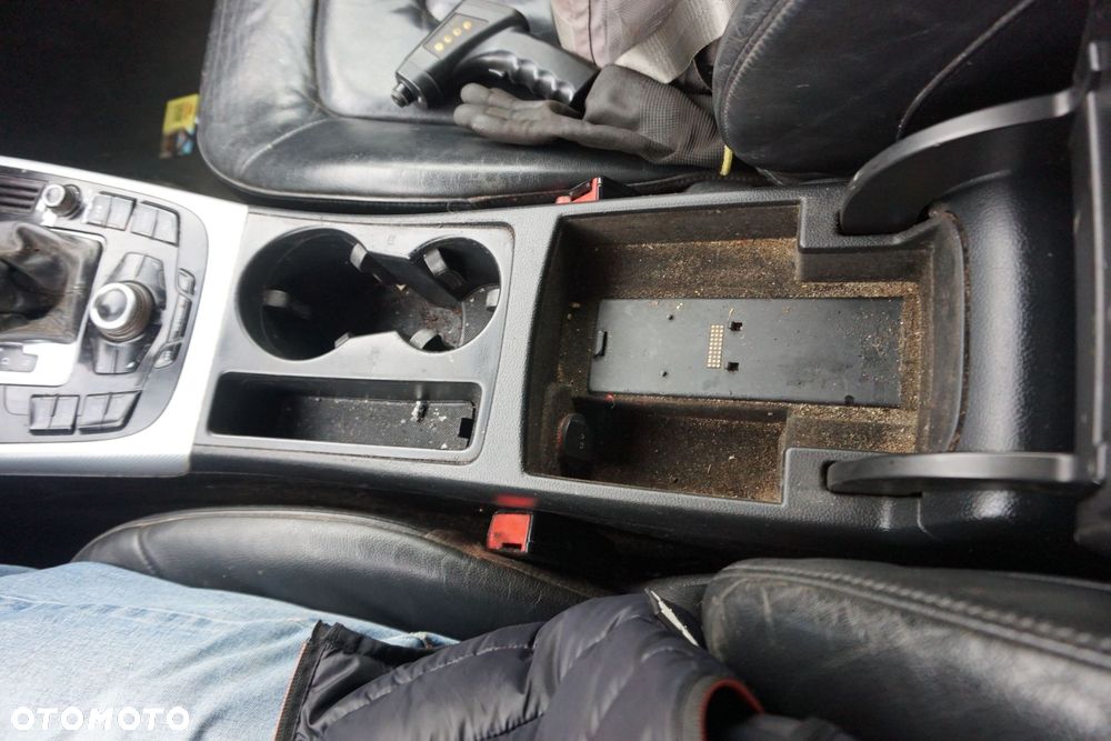 TUNEL ŚRODKOWY PODŁOKIETNIK A5 I 8T 8K0863244A 8K0864207C AUDI 2007-2016 - 3