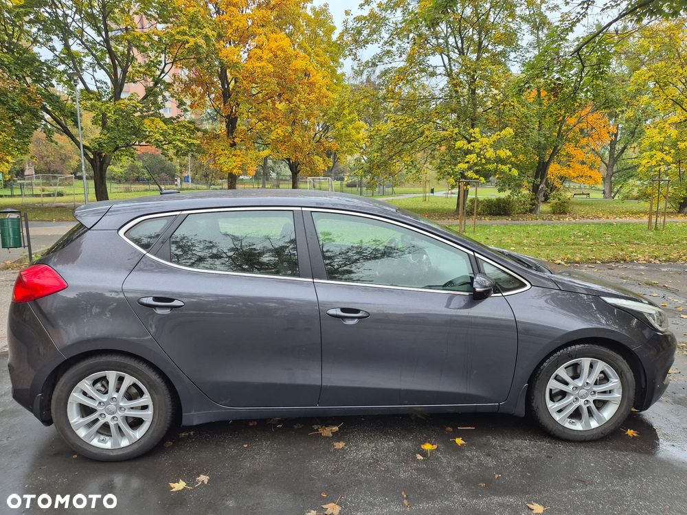 Kia Ceed - 5