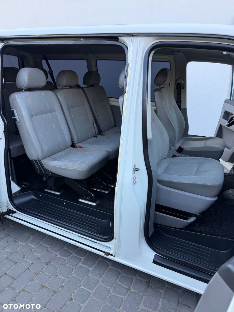 Volkswagen Transporter - 25