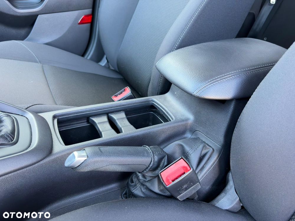 Ford Focus 1.5 EcoBoost Trend ASS - 17