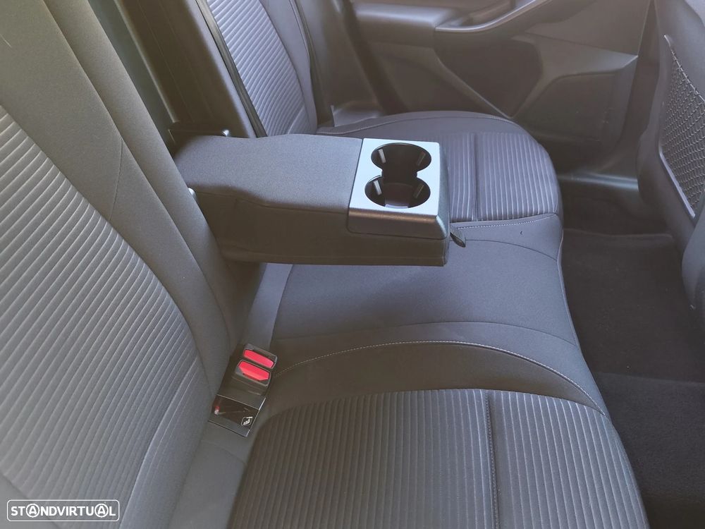 Ford Focus SW 1.5 TDCi EcoBlue Titanium - 17