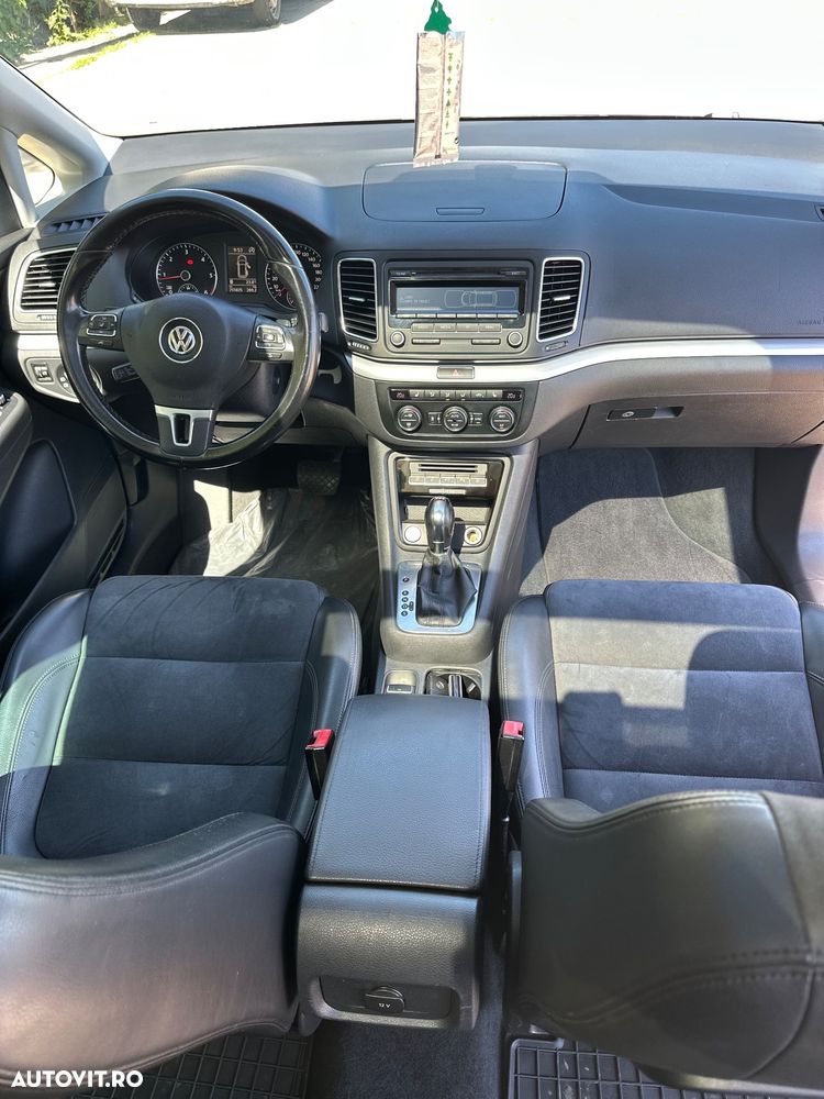 Volkswagen Sharan 2.0 TDI DSG BlueMotion Technology Highline - 2