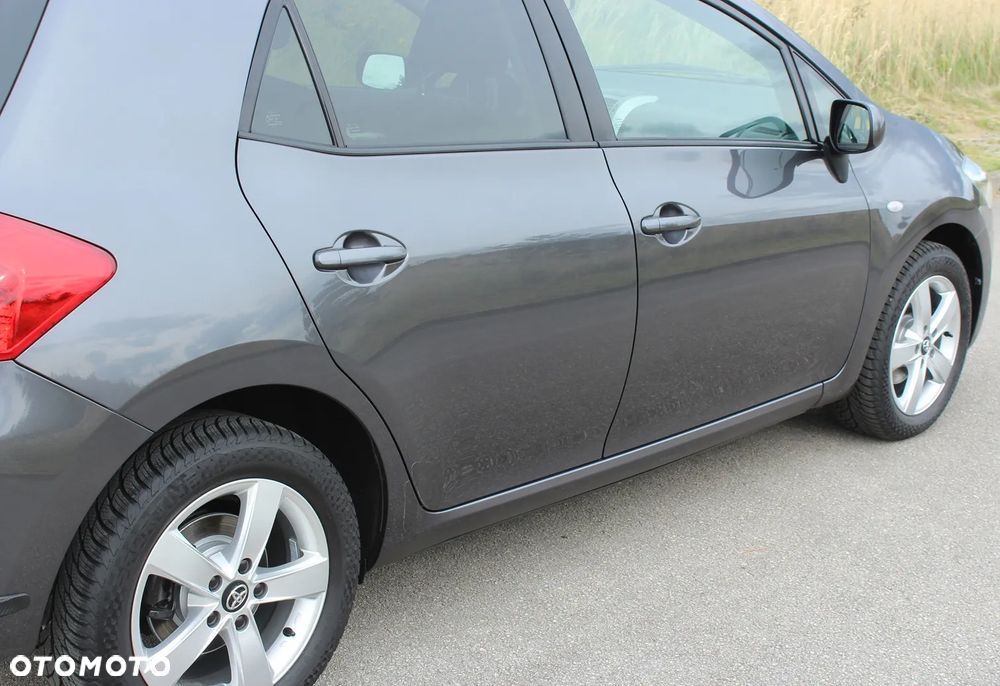 Toyota Auris 1.6 MultiMode Executive - 18