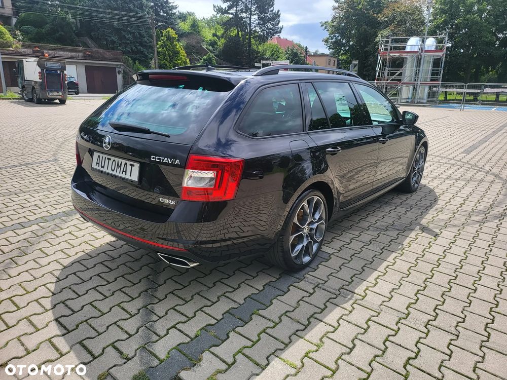 Skoda Octavia 2.0 TSI RS DSG - 3