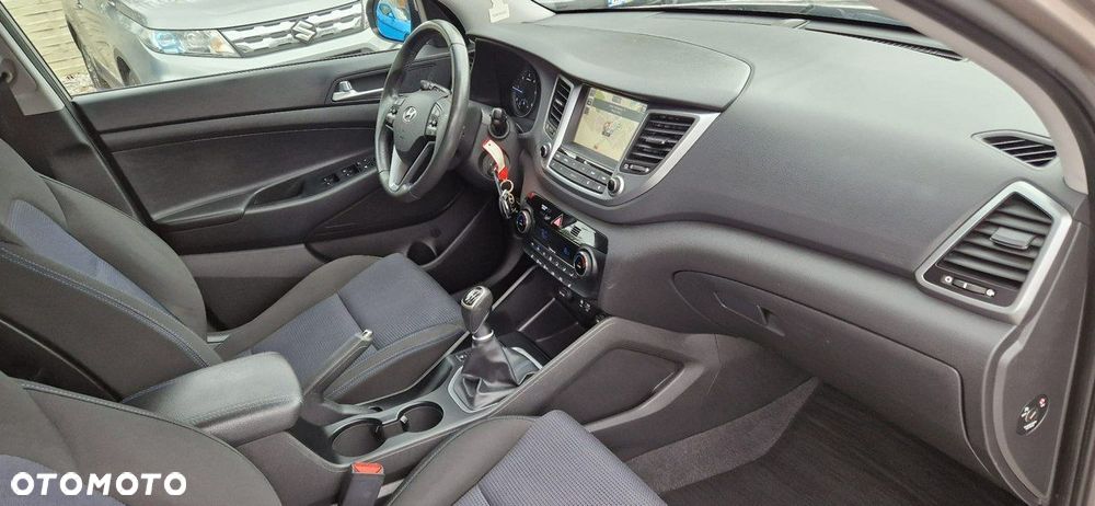 Hyundai Tucson - 16
