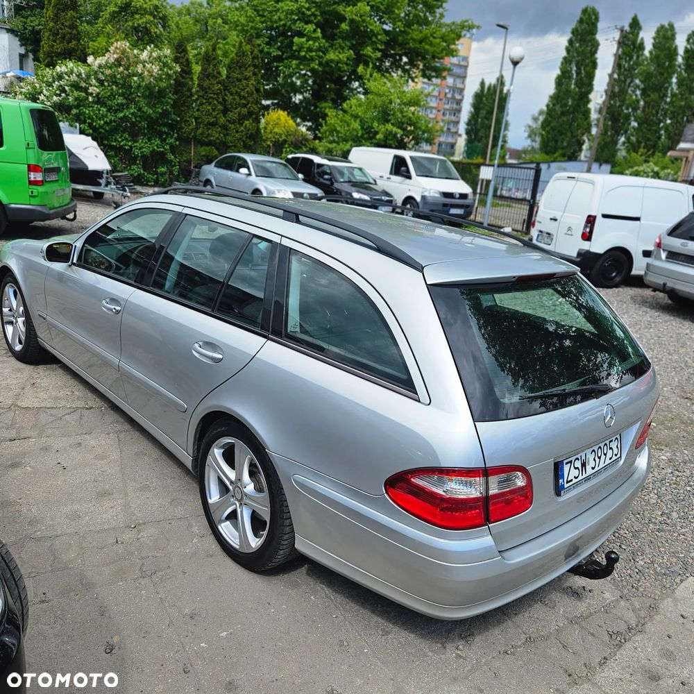 Mercedes-Benz Klasa E 220 CDI Automatik Classic - 13