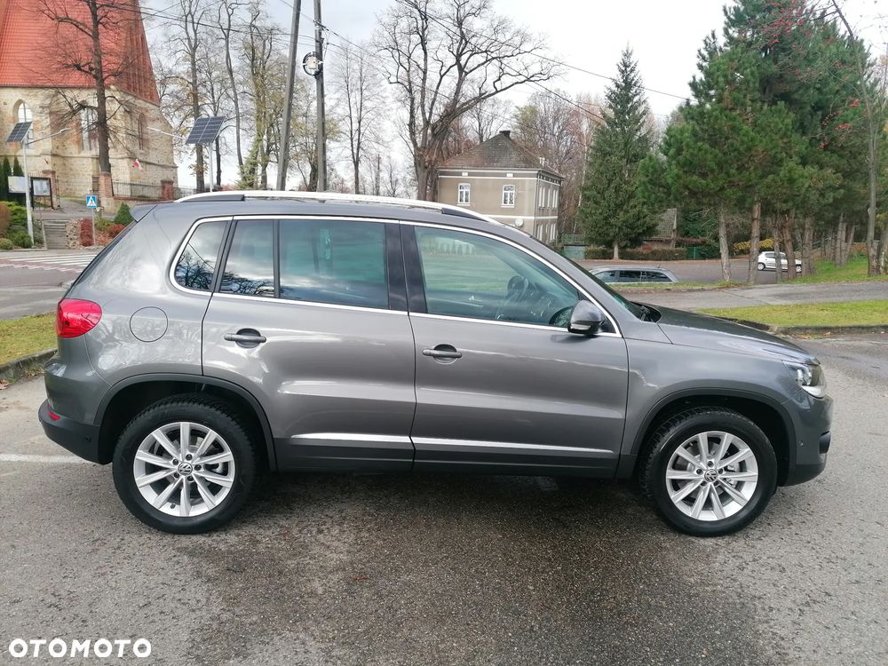 Volkswagen Tiguan 2.0 TDI DPF BlueMotion Technology Sport & Style - 8