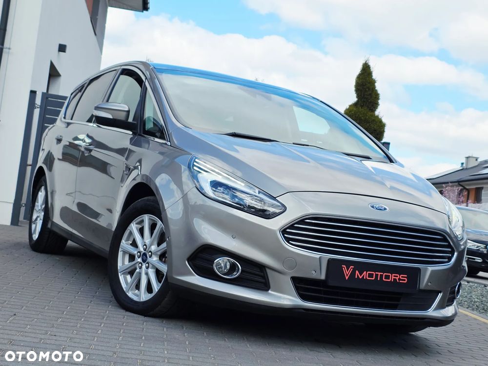 Ford S-Max 2.0 TDCi Titanium PowerShift - 25