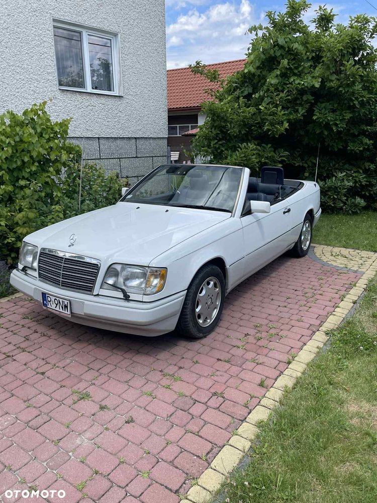 Mercedes-Benz Klasa E 320 - 6