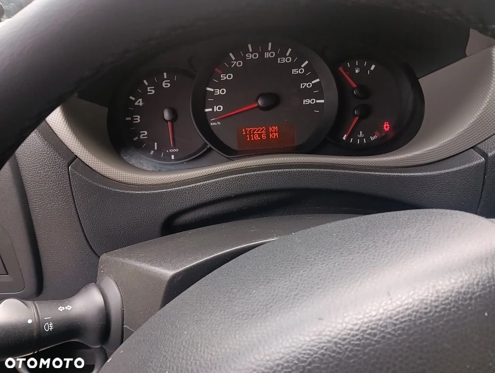 Renault Master - 36