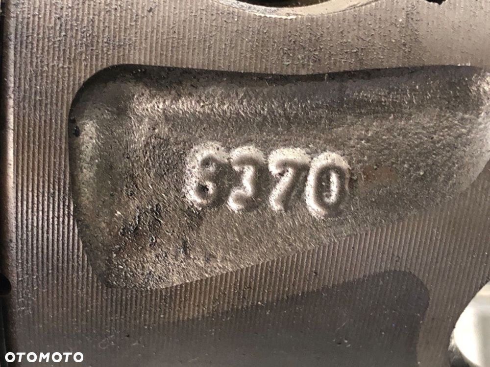 TŁOK Z KORBOWODEM - 152.00 PLN - MERCEDES-BENZ SPRINTER 3,5-t Skrzynia (B906) 2006 - 2022 319 CDI / - 2