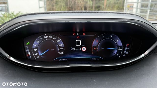 Peugeot 5008 2.0 BlueHDI GT S&S EAT8 - 26