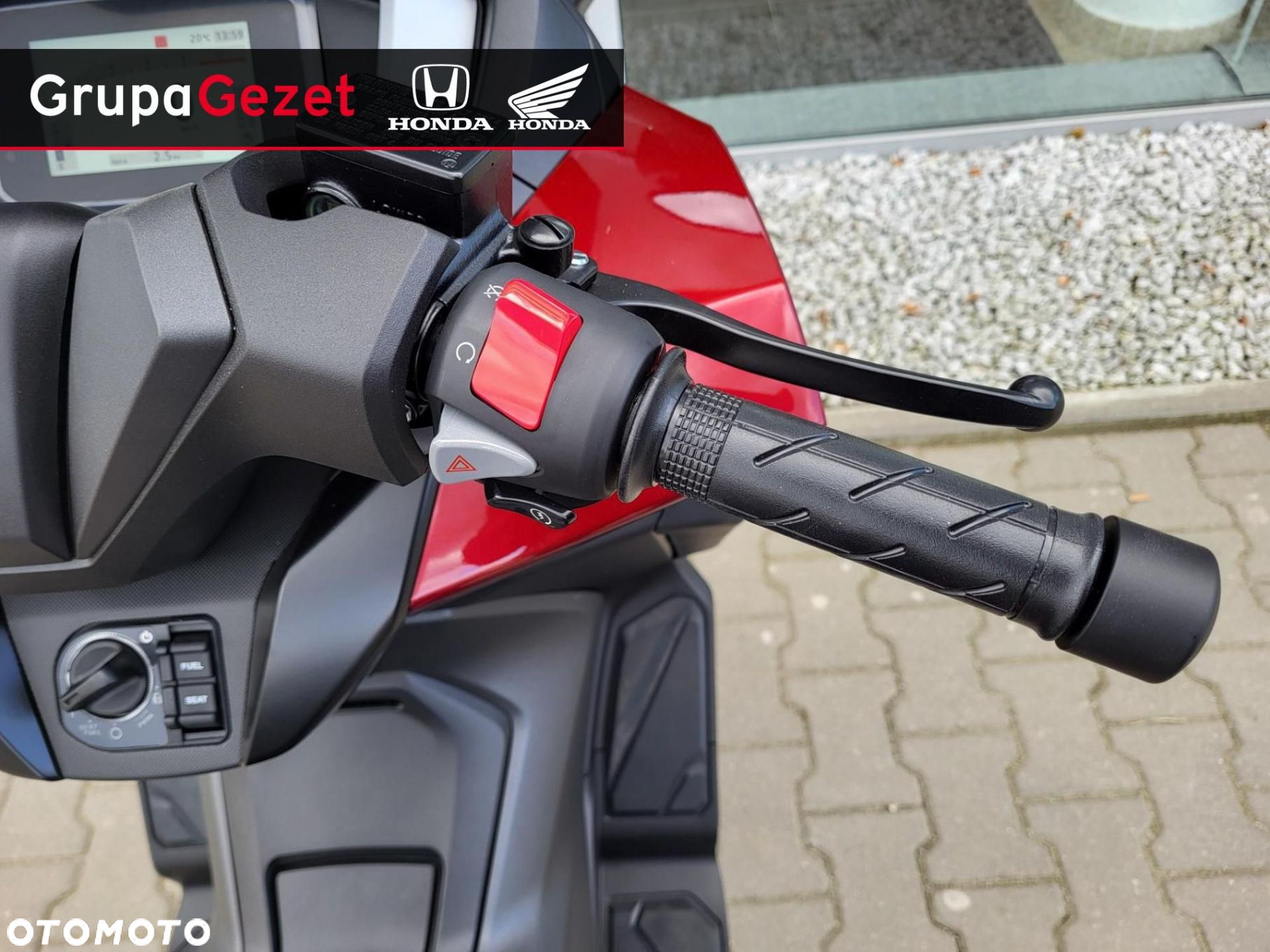 Honda NSS - 11