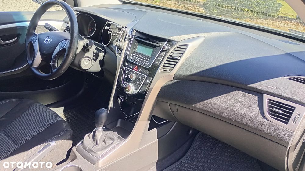 Hyundai i30 1.4 CRDi Comfort - 15