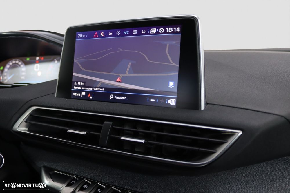 Peugeot 3008 1.2 PureTech Allure EAT8 - 10