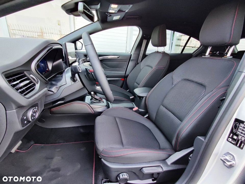 Ford Focus - 16