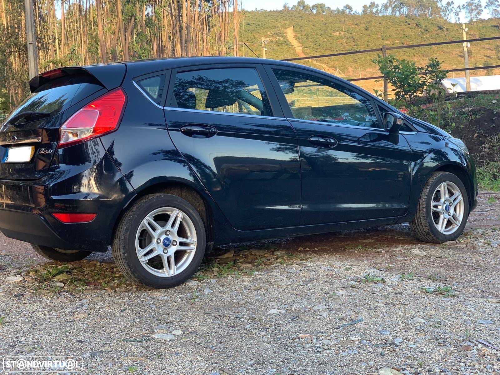 Ford Fiesta 1.5 TDCi Titanium - 6