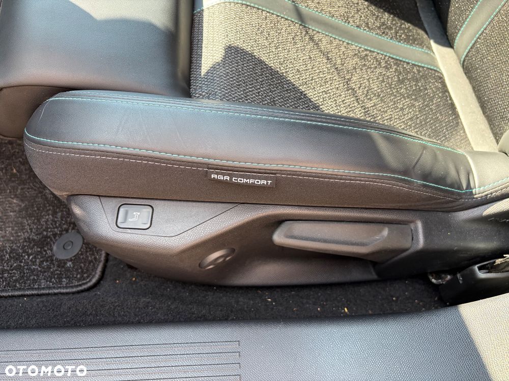 Peugeot 308 1.5 BlueHDi Allure S&S EAT8 - 18