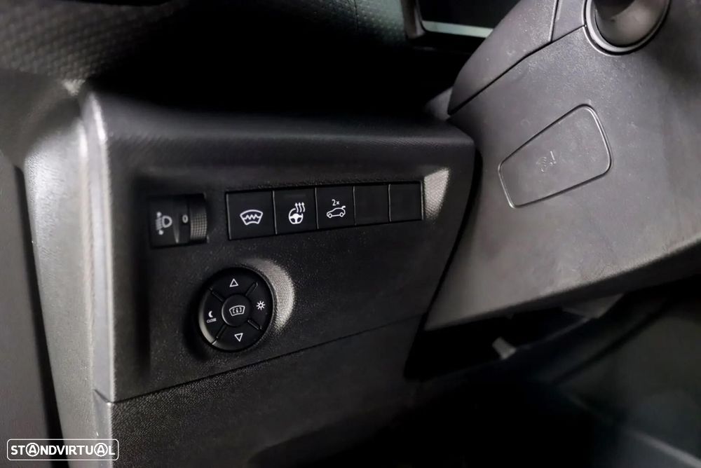 Citroën e-C4 X 50 kWh Shine - 11