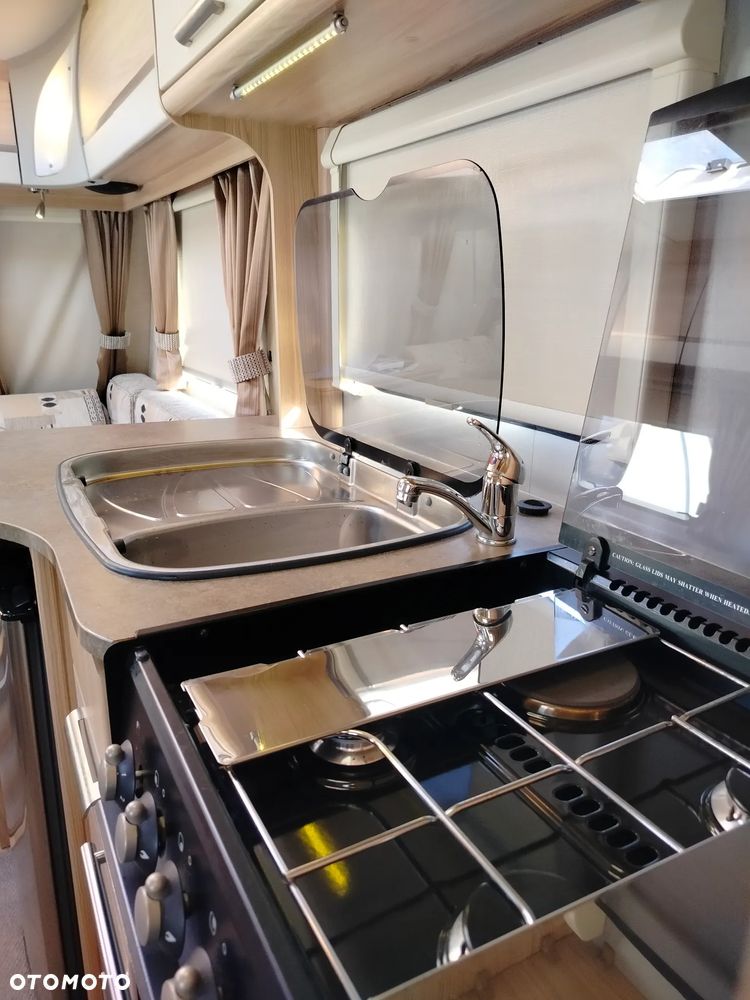 Coachman - 28