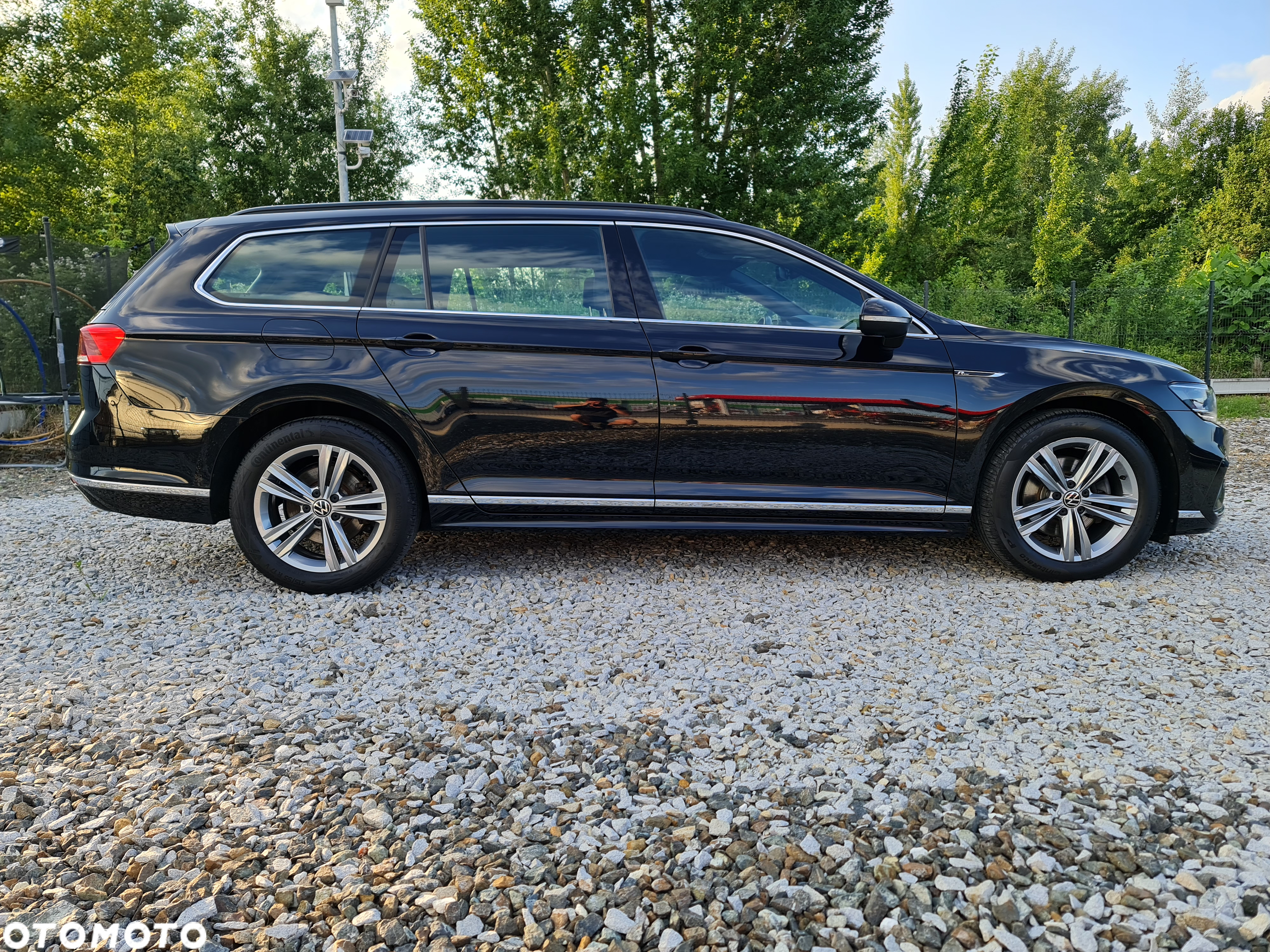 Volkswagen Passat Variant 2.0 TDI SCR DSG R-Line - 8