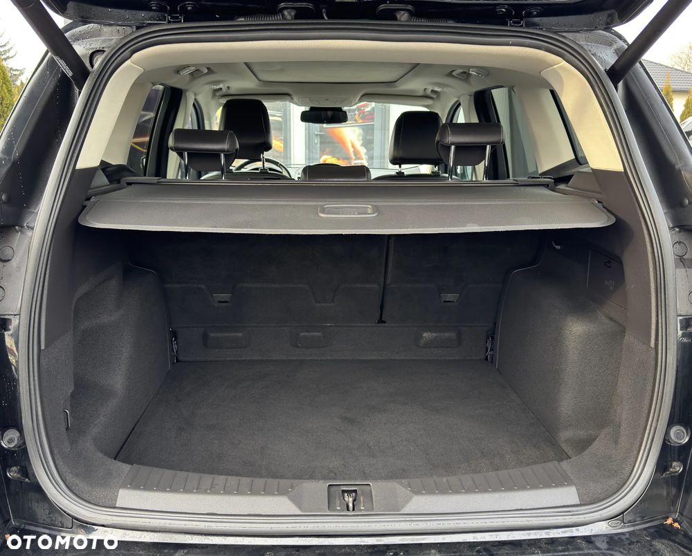 Ford Kuga 2.0 TDCi 4x4 Titanium - 13