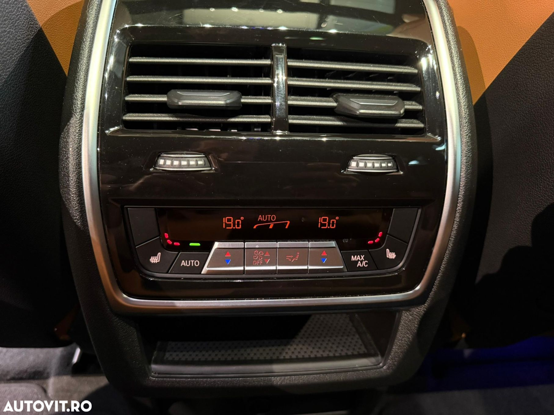 BMW X6 - 30