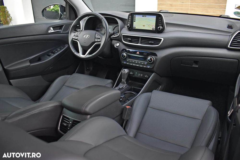 Hyundai Tucson 2.0 CRDI 4WD Automatik Premium - 6