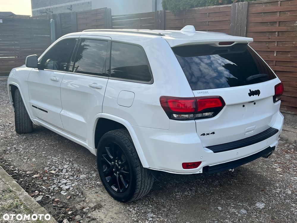 Jeep Grand Cherokee - 6