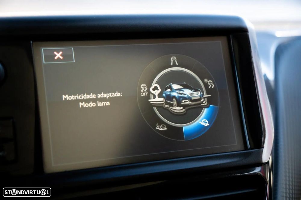 Peugeot 2008 1.6 BlueHDi Allure - 24