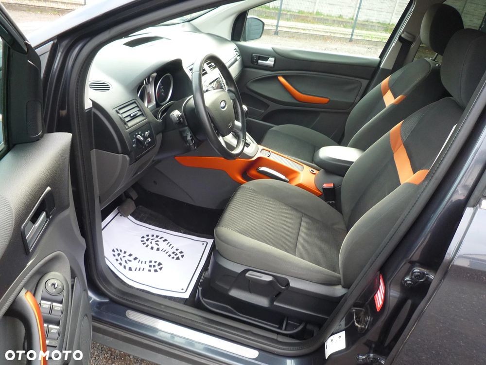 Ford Kuga 2.5 Trend - 12