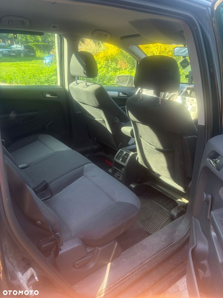 Opel Zafira - 6