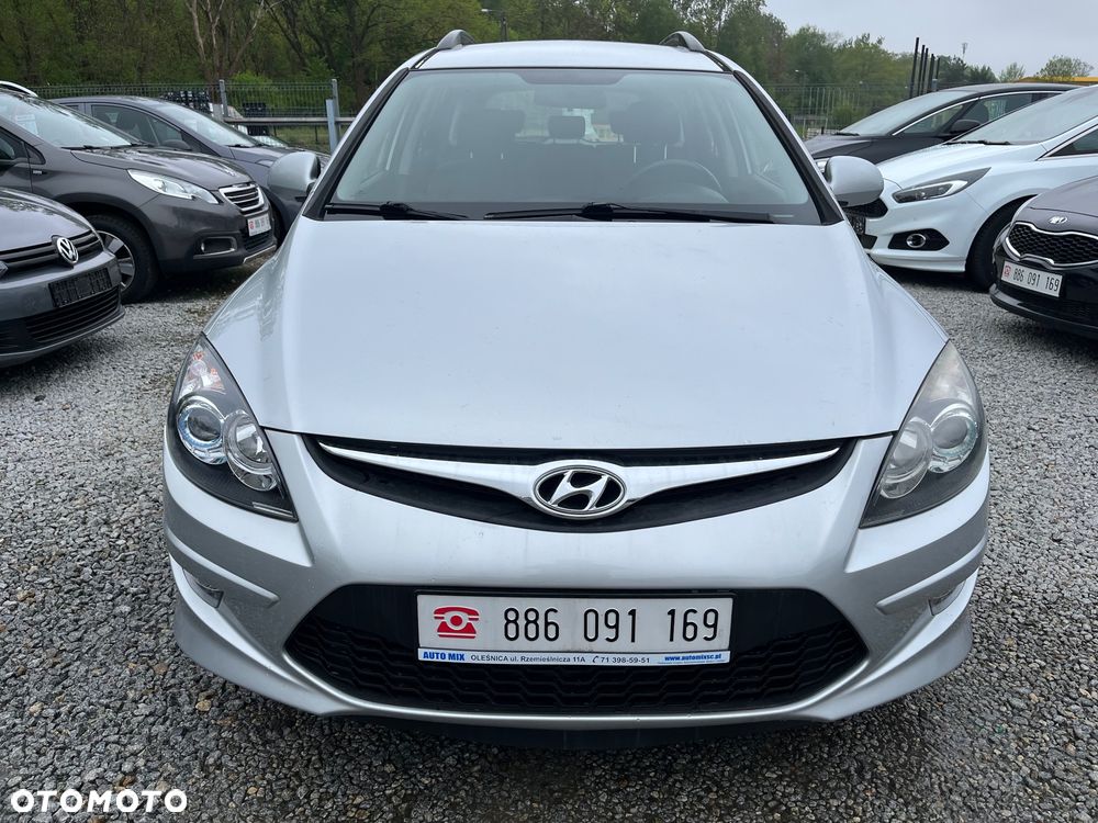 Hyundai i30 1.6 blue Comfort - 2