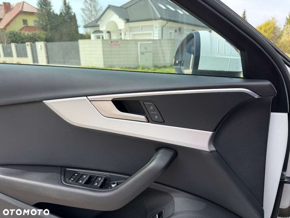 Audi A4 Allroad 2.0 TDI Quattro S tronic - 12