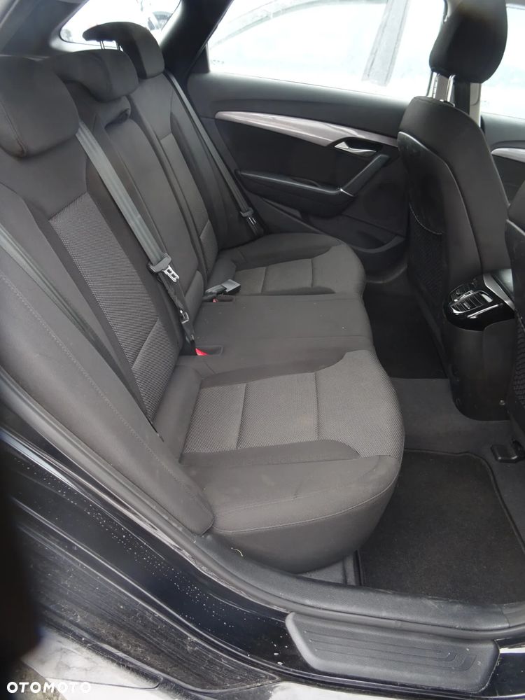 Hyundai i40 na części drzwi klapa zderzak błotnik lampy NKA - 8