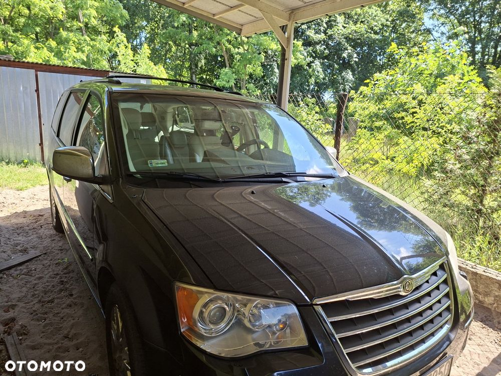 Chrysler Grand Voyager - 2