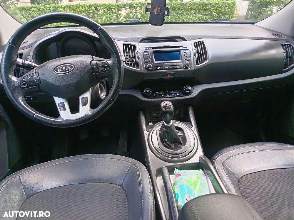 Kia Sportage 1.6 GSL MT 4x2 CLASSIC - 12