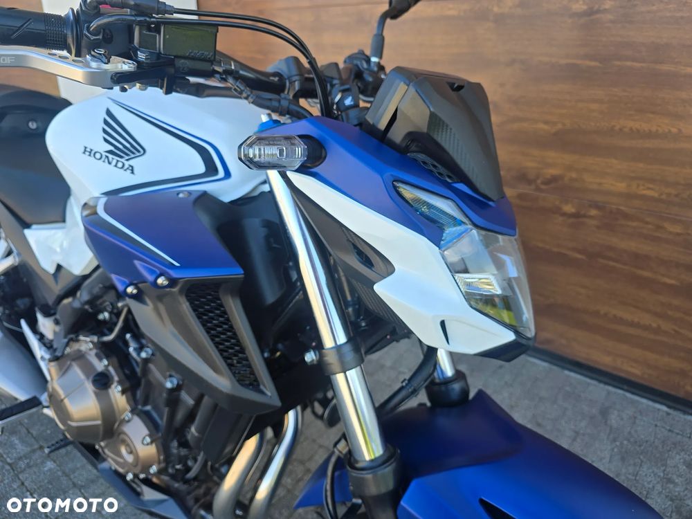 Honda CB - 22