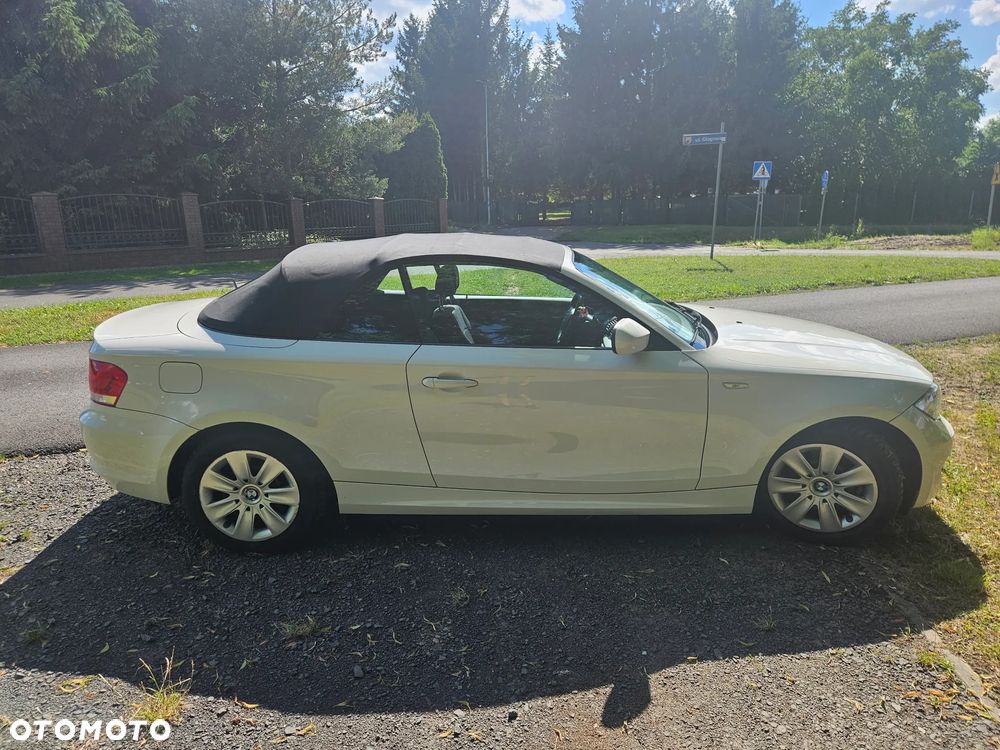 BMW Seria 1 118i - 3